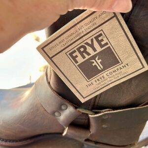 New In Box Men’s FRYE Leather Harness Boots  11 Wide